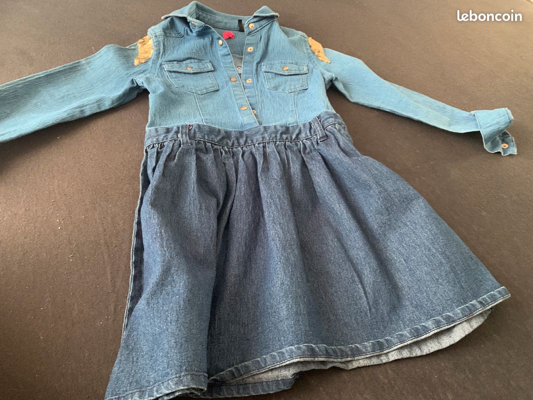 Robe (image 2)