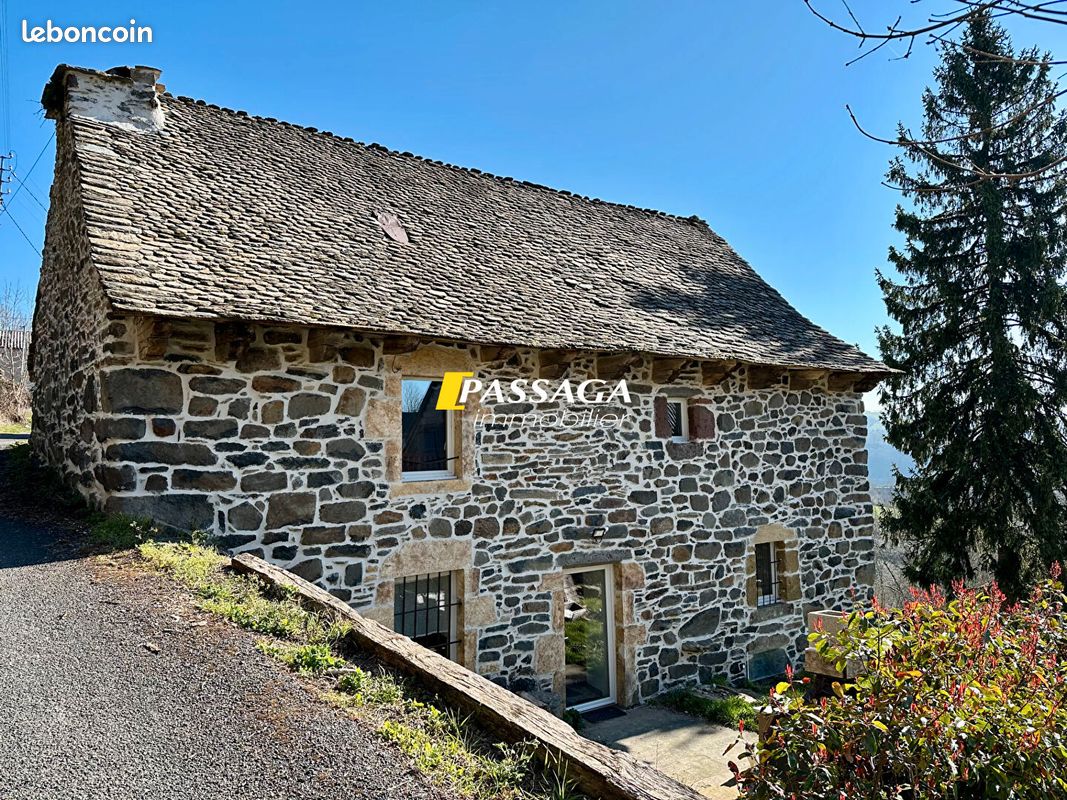 Maison 4 pièces 119 m² · à Prades-d'Aubrac · 119 m² · 170 000 €
