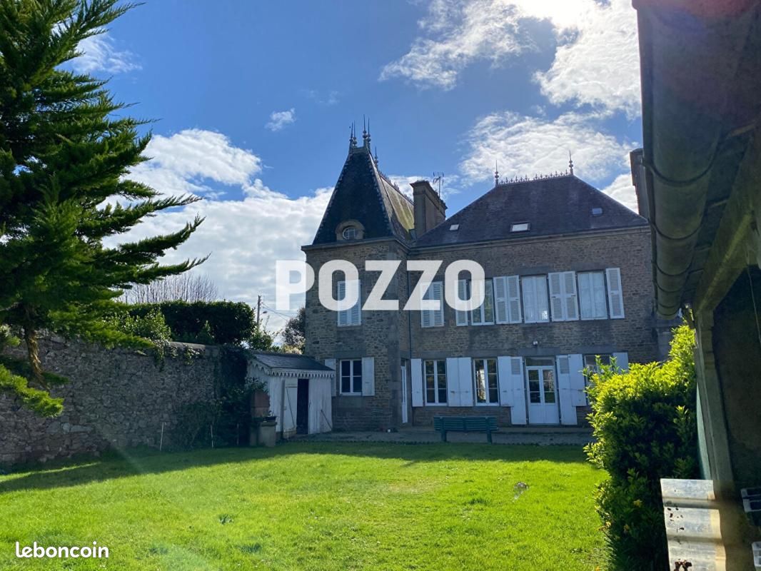 Maison 8 pièces 240 m² · à Saint-Vaast-la-Hougue · 240 m² · 707 600 €