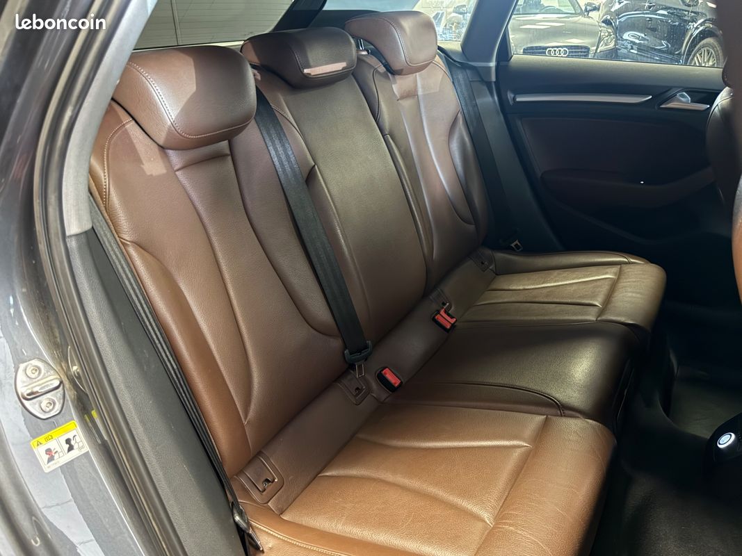 AUDI A3 SPORTBACK 2.0 TDI 150Ch S LINE EXT S-TRONIC BVA - APPLE CARPLAY - SIEGES CHAUFFANTS (image 17)