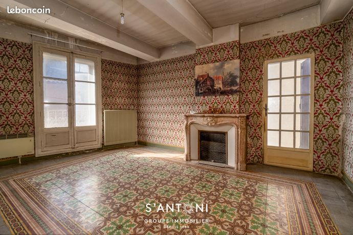 Maison 6 pièces 237 m²