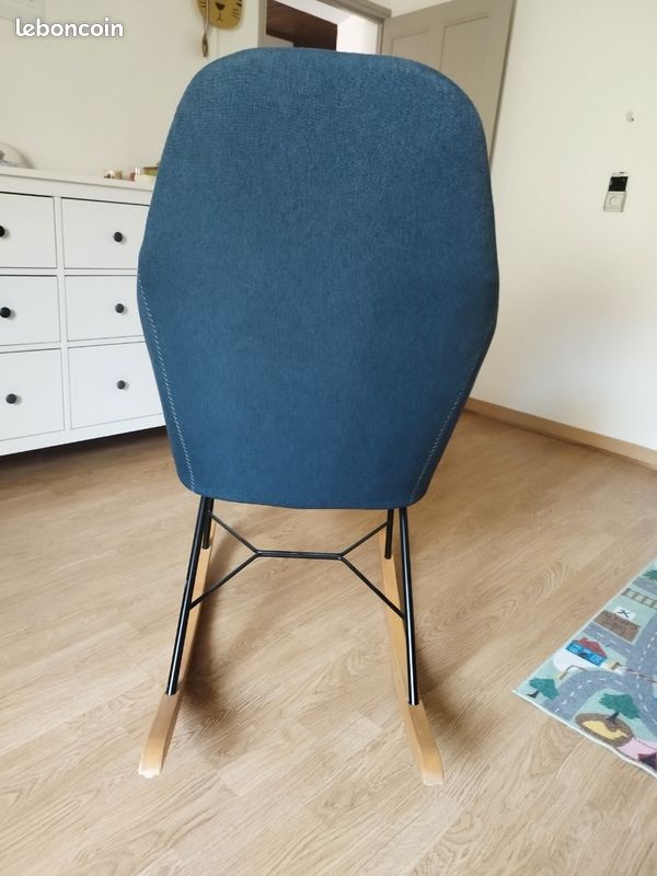Rocking chair / Fauteuil basculant scandinave tissu bleu (image 2)