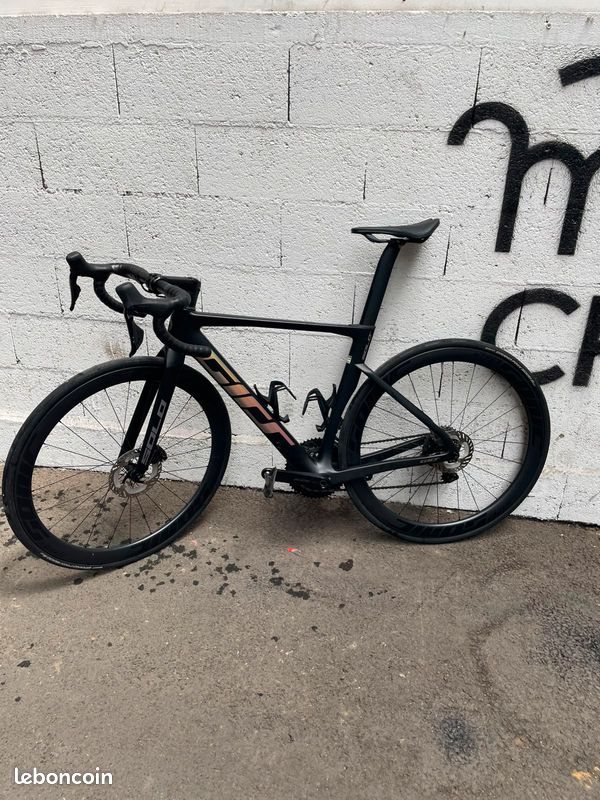 Vélo Girs Solo R 49/54/56 (image 1)