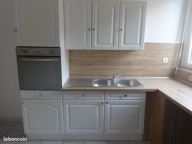 Appartement plein pied récent 65 M2 à Maing