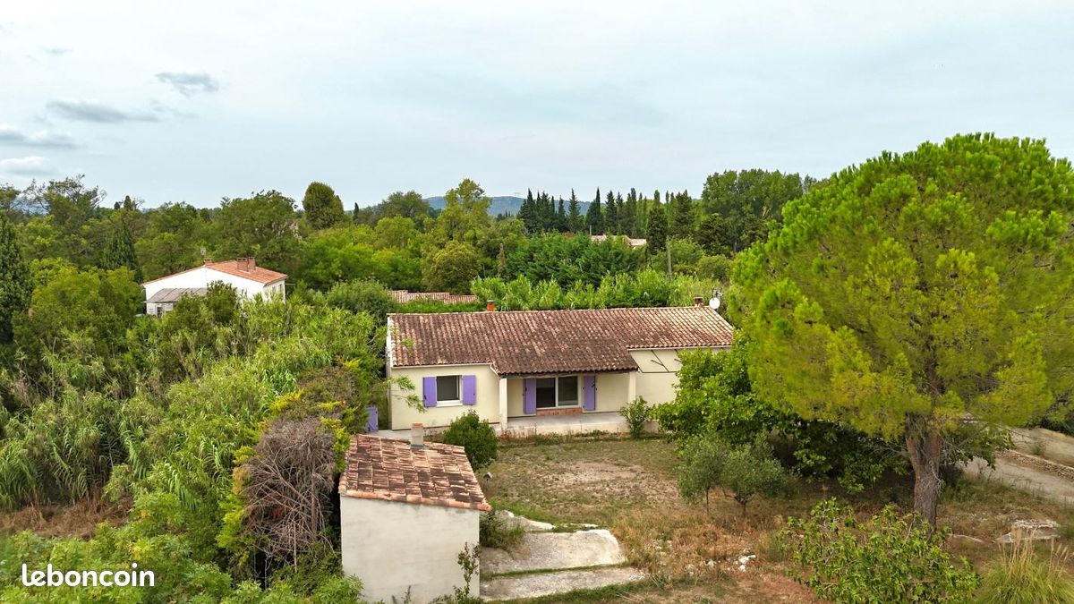 Maison 4 pièces 130 m² · à Salon-de-Provence · 130 m² · 379 000 €