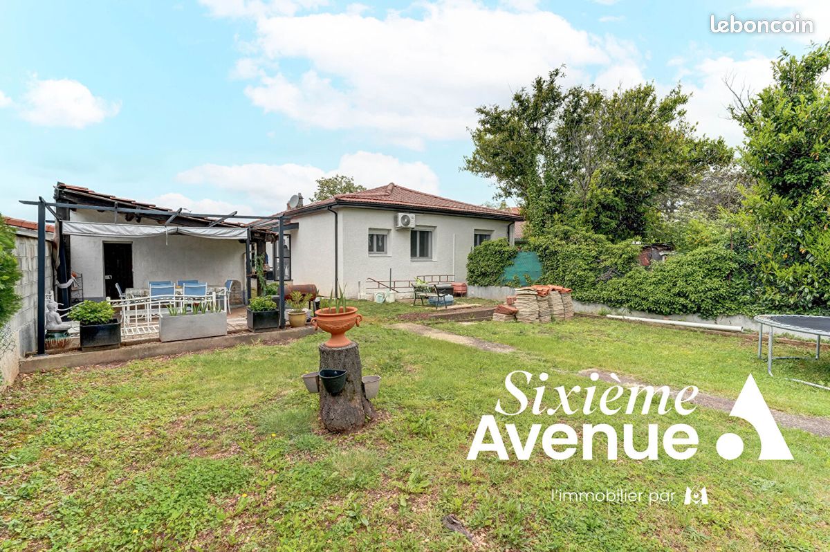 Maison 5 pièces 92 m² · à Saint-Priest · 92 m² · 349 000 €