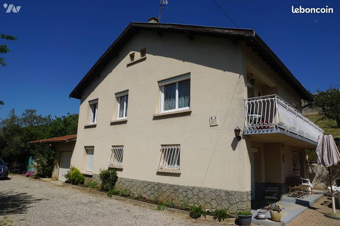 Maison 8 pièces 140 m²
