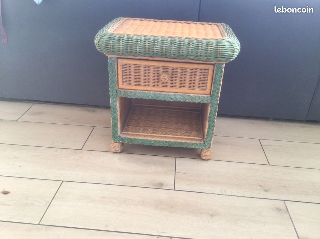 Tables de chevet en rotin (image 1)
