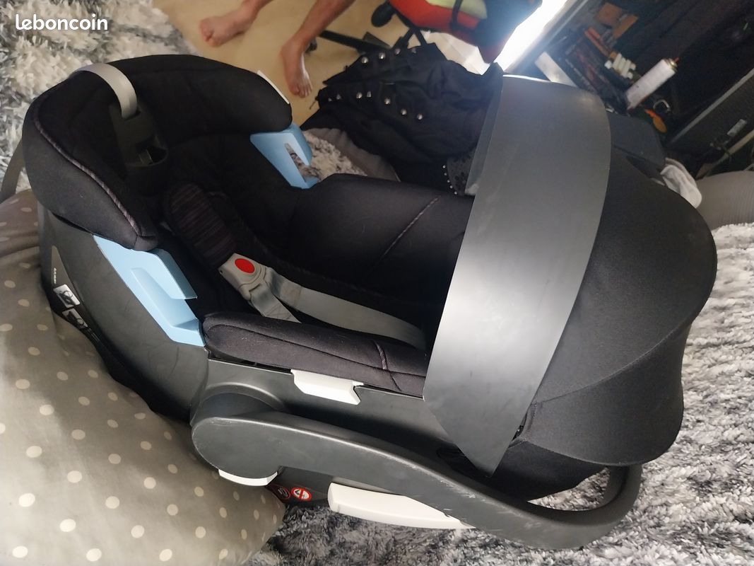 Cosy cybex aton 5 gold + réducteur (image 3)