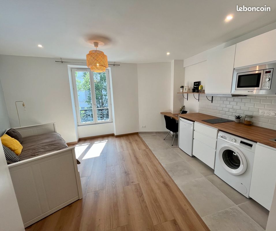 Appartement 1 pièce 20 m² · à Rueil-Malmaison · 20 m² · 900 €