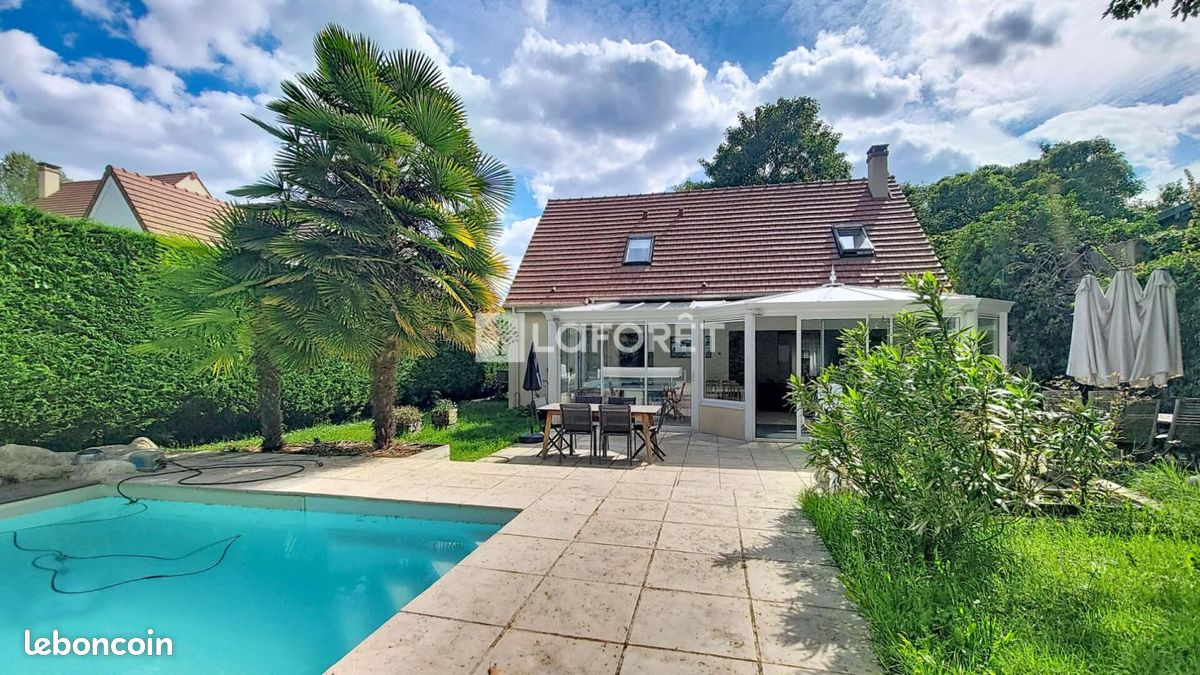 Maison 7 pièces 135 m² · à Groslay · 135 m² · 552 000 €