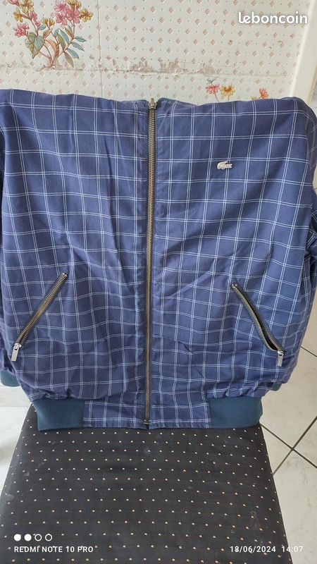 Blouson lacoste 2en1- marine -homme m -epaule 48-l67cm -tres bon etat-disponible (image 2)
