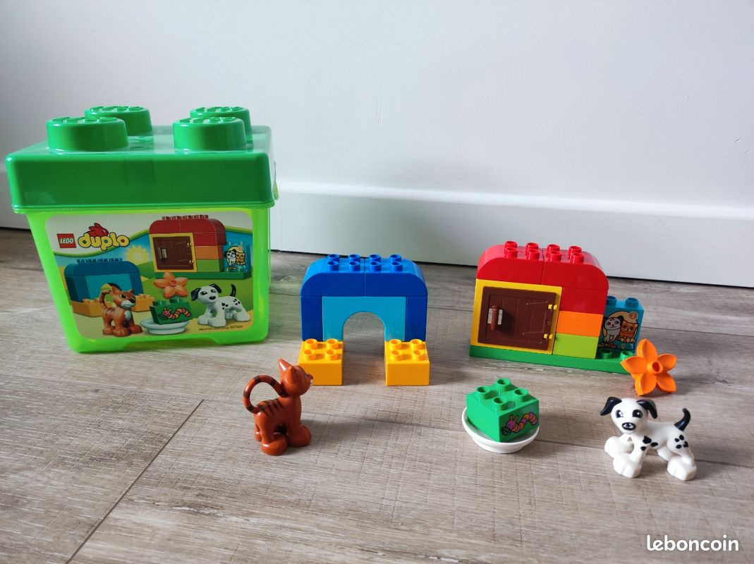 Lego Duplo - Boîte de briques et d'animaux (image 1)