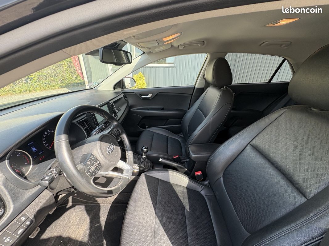 KIA RIO 1.2 16v GT-LINE PREMIUM 5P (image 4)