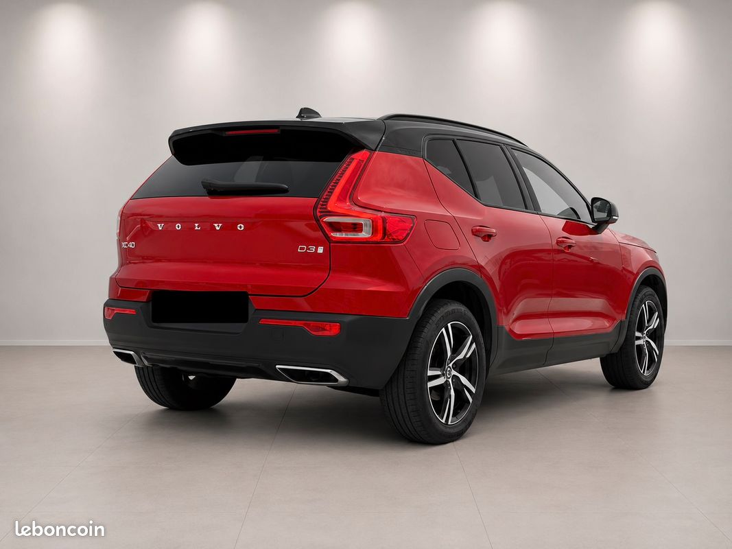 VOLVO XC40 D3 150Ch R-DESIGN Geartronic 8 (image 2)
