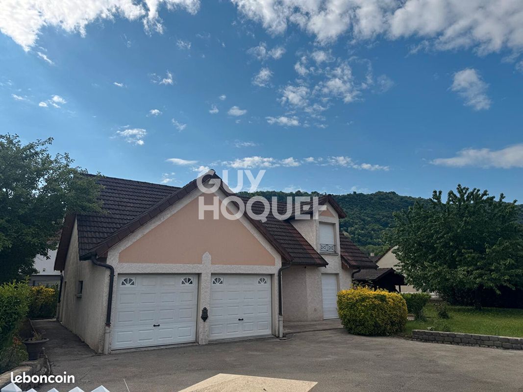 Maison 5 pièces 100 m² · à Beure · 100 m² · 1 265 €