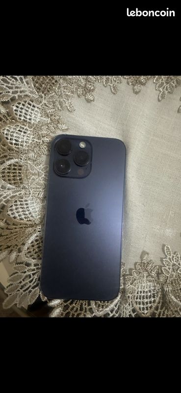 IPhone 14 Pro Max violet (image 2)