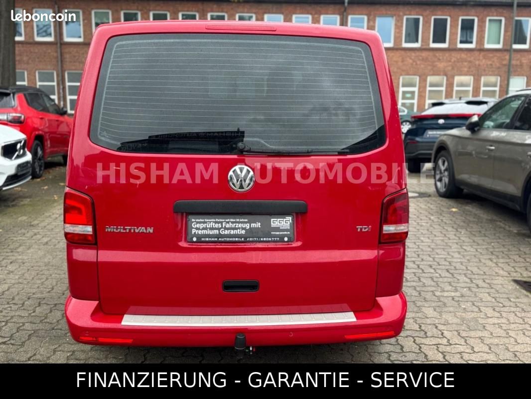 Volkswagen T5 Multivan 2.0 TDI 140CH - DSG STARTLINE CHAUFFAGE STATIONNAIRE ATTELAGE DISTRIBUTION... (image 10)