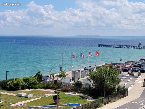 Studio magnifique vue mer