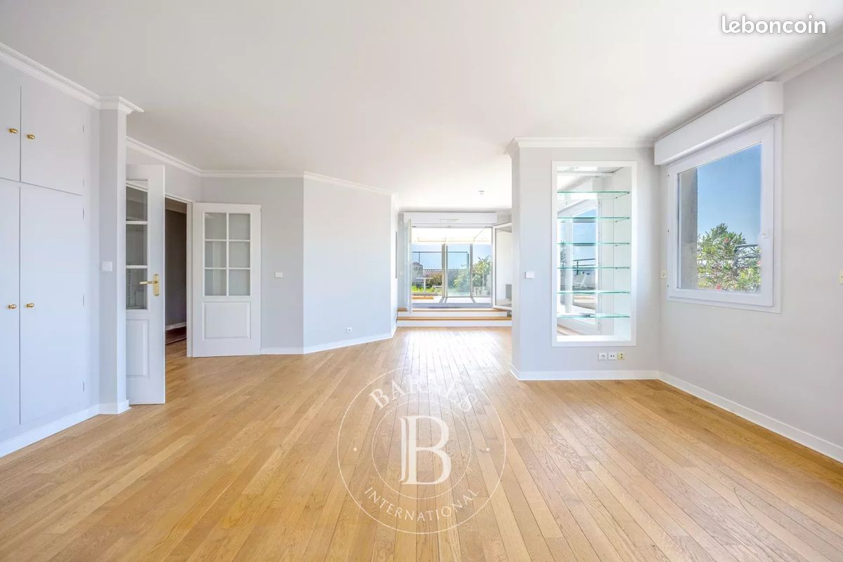 Appartement 4 pièces 121 m² · à Sceaux · 121 m² · 950 000 €