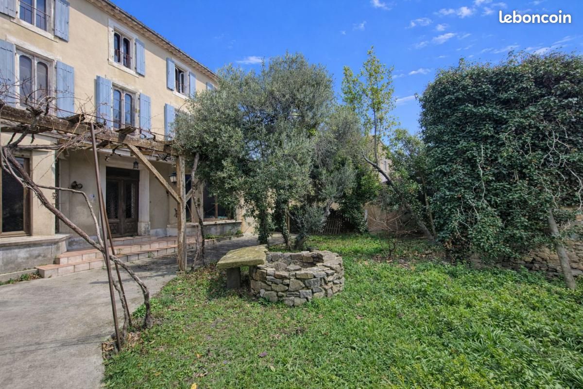 Maison 9 pièces 375 m² · à Val-de-Dagne · 375 m² · 195 000 €