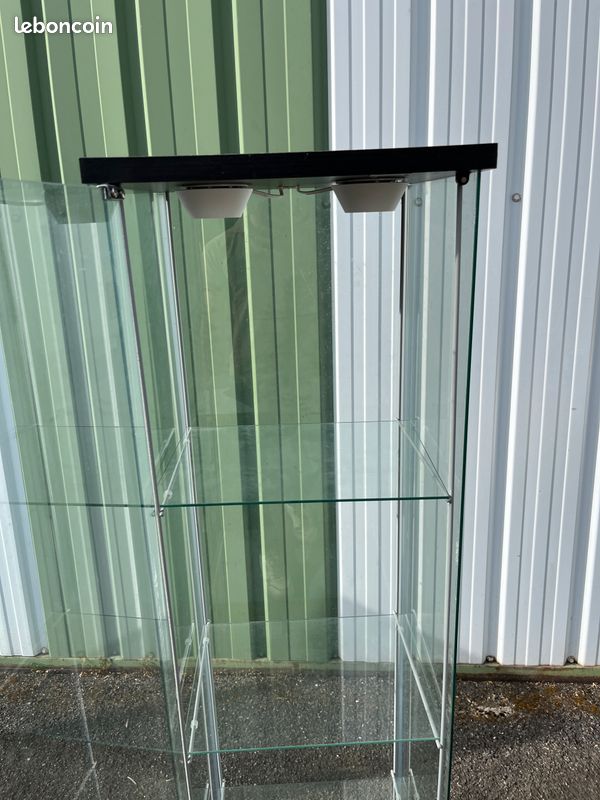 Vitrine colonne verre 3 etageres eclairage integre (image 2)