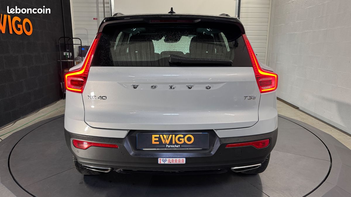 VOLVO XC40 1.5 T3 165ch R-DESIGN 2WD GEARTRONIC - TO PANO - CAMERA (image 21)