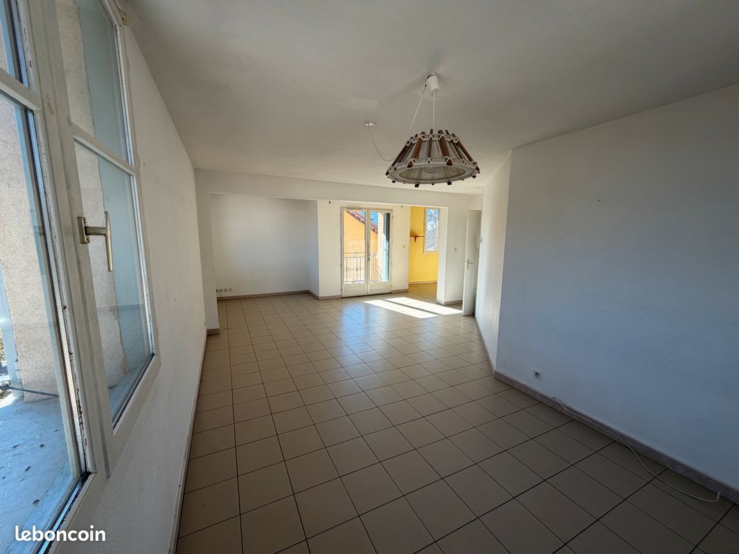 Appartement 4 pièces 82 m² · à Embrun · 82 m² · 191 000 €