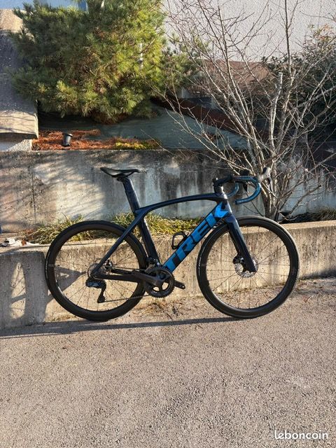Trek Madone SL 7 - Ultegra Di2 - Roues Carbone 55mm - Taille 56 (image 1)