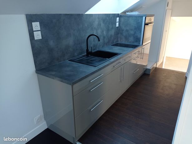 À LOUER – Petite Maison 38m² avec Deux Jardins Privatifs 🌿🏡