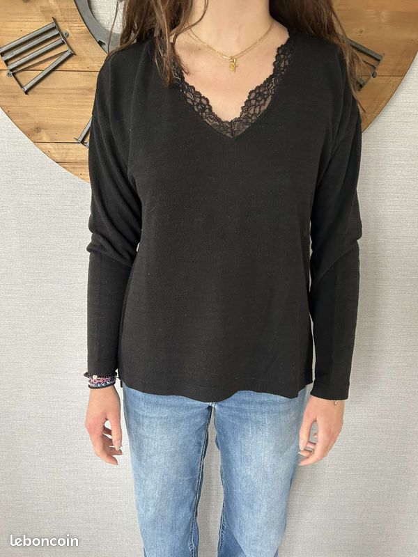 Pull noir de marque Esprit taille française M (image 1)