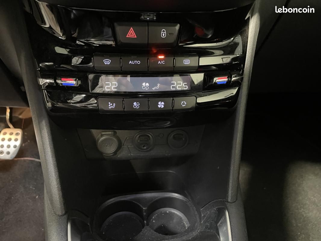 Peugeot 208 1.6 GTI 200CH -GARANTIE 6 MOIS- (image 12)