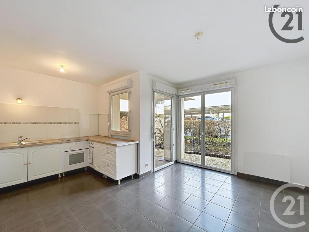 Appartement a louer savigny-le-temple - 1 pièce(s) - 30 m2 - Surfyn