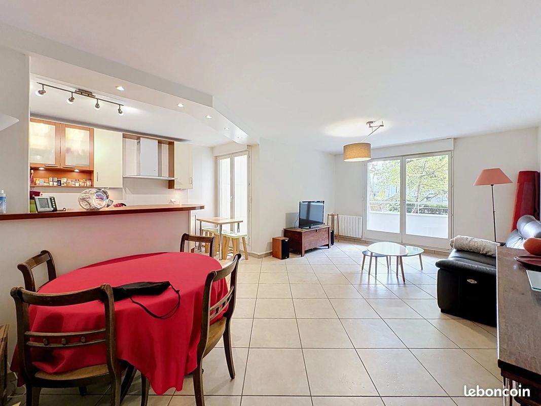 Appartement 4 pièces 84 m² · à Montigny-le-Bretonneux · 84 m² · 349 900 €