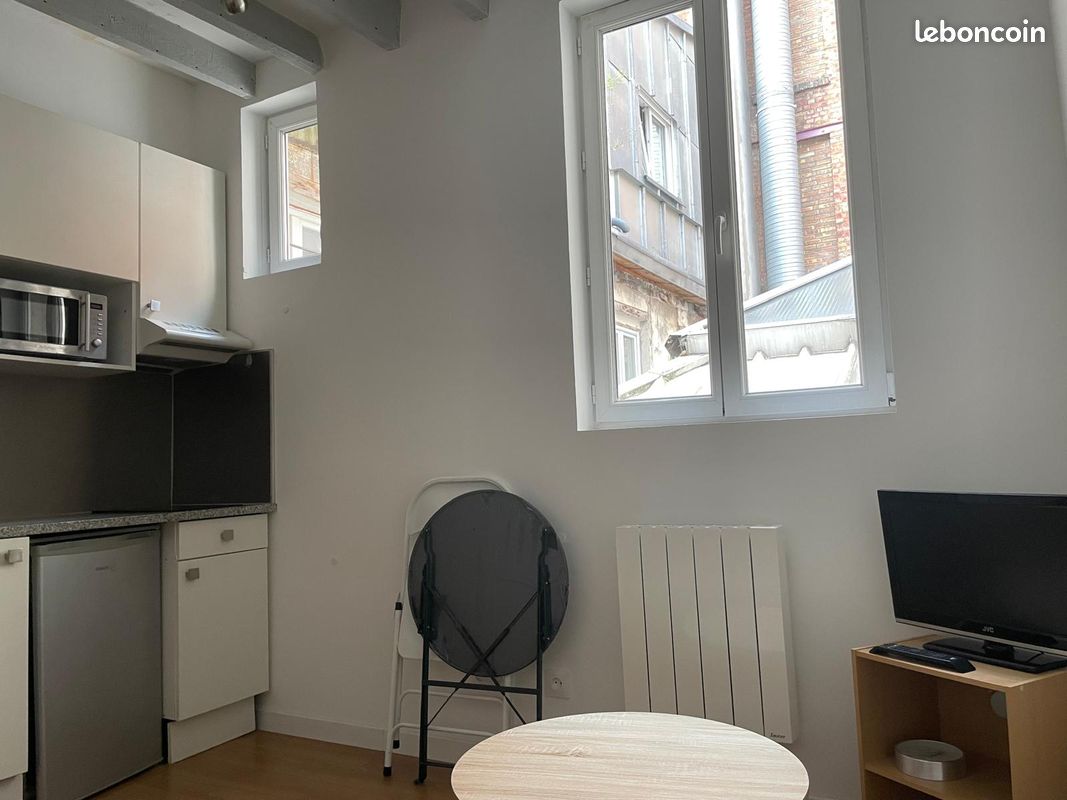 Appartement 1 pièce 13 m² · à Levallois-Perret · 13 m² · 690 €/mois