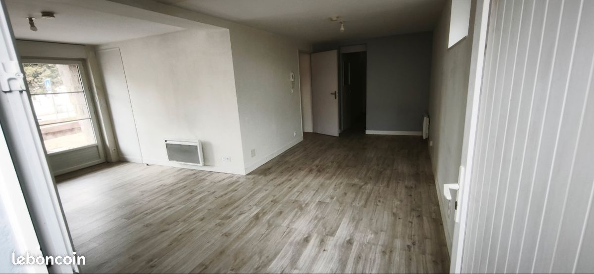 Appartement 2 pièces 52 m² · à Saint-Berthevin · 52 m² · 620 €/mois