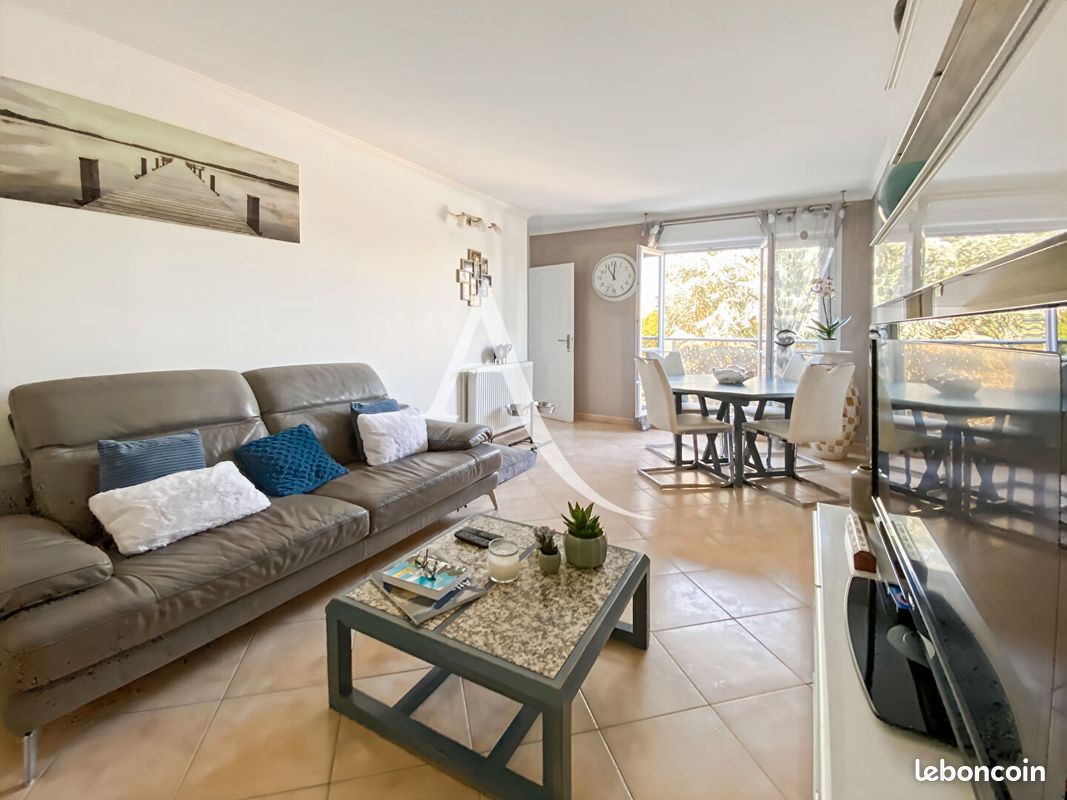 Appartement 4 pièces 80 m² · à Bois-d'Arcy · 80 m² · 226 000 €