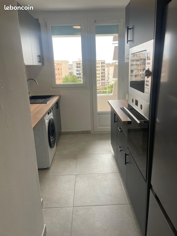 Appartement 4 pièces 65 m² · à Melun · 65 m² · 175 000 €
