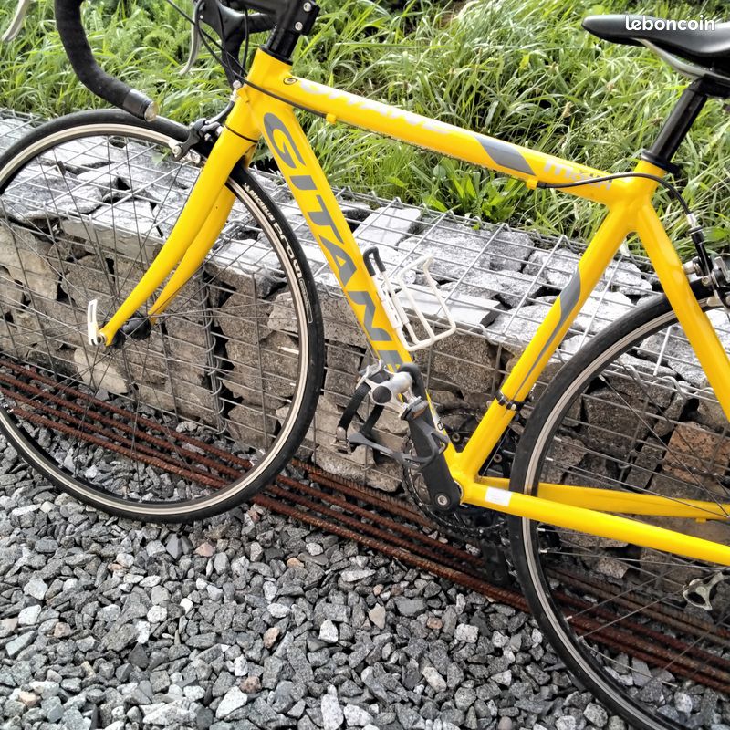 Vélo De Route GT ZR3000 – 1999 – 59 Cm – Shimano 105 – Jaune – Made In USA