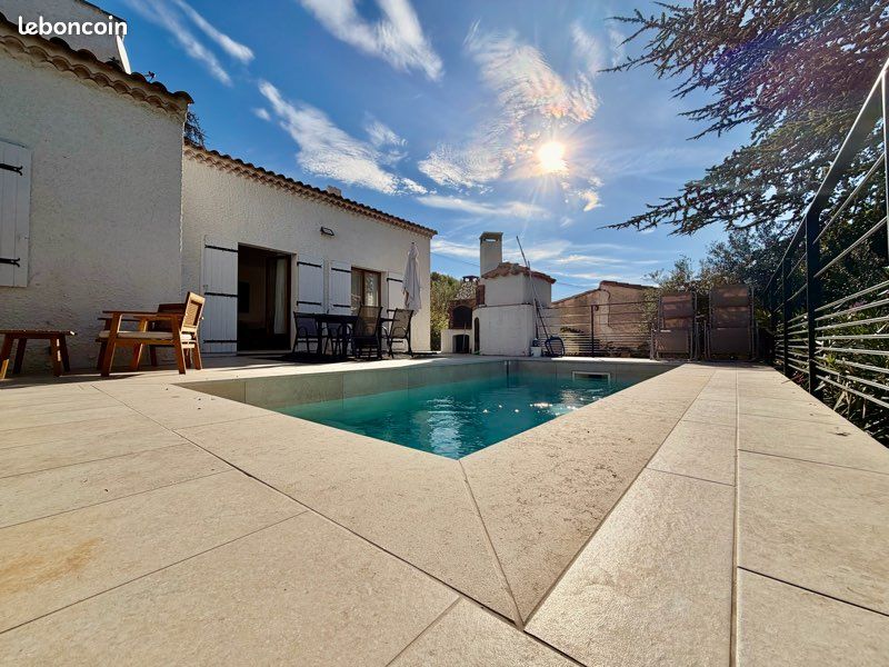 Maison 5 pièces 150 m² · à Aix-en-Provence · 150 m² · 2 500 €/mois