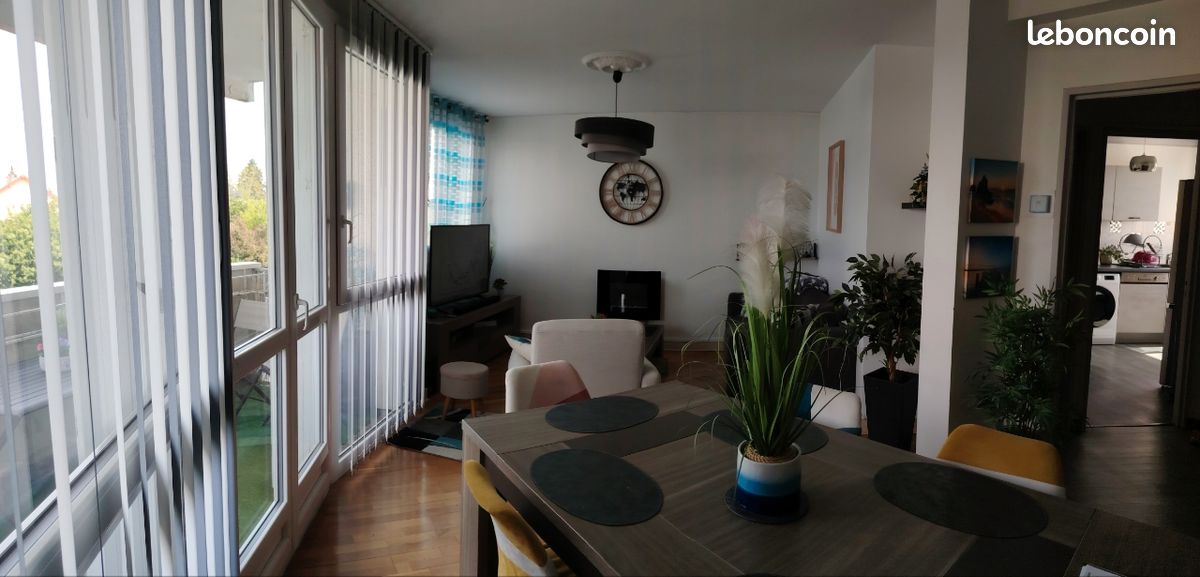Appartement 5 pièces 93 m² · à Bourges · 93 m² · 150 000 €