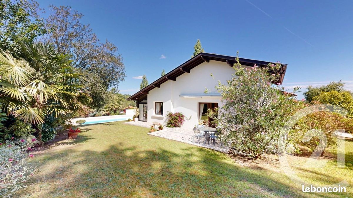 Maison 6 pièces 152 m² · à Bassussarry · 152 m² · 995 000 €
