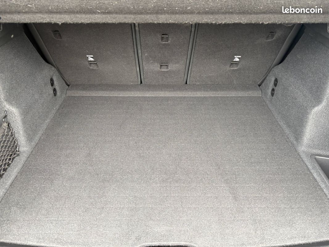 BMW X1 sDrive 18i 136ch DKG7 xLine (image 30)