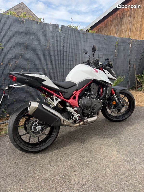 Honda hornet 750 (image 3)