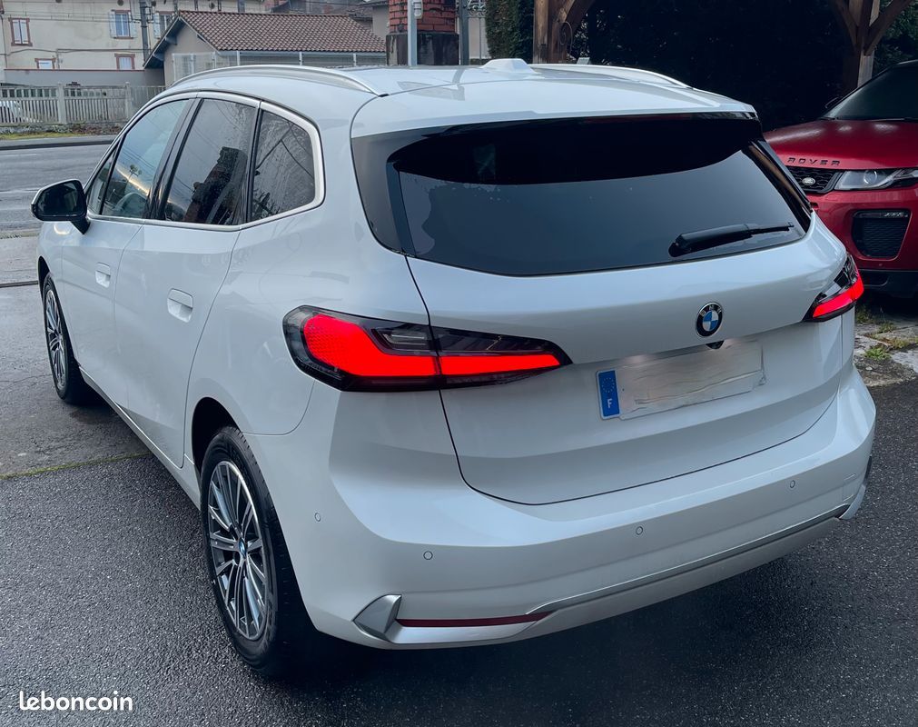 Bmw serie 2 active tourer 218 ia luxury quasi neuf (image 5)
