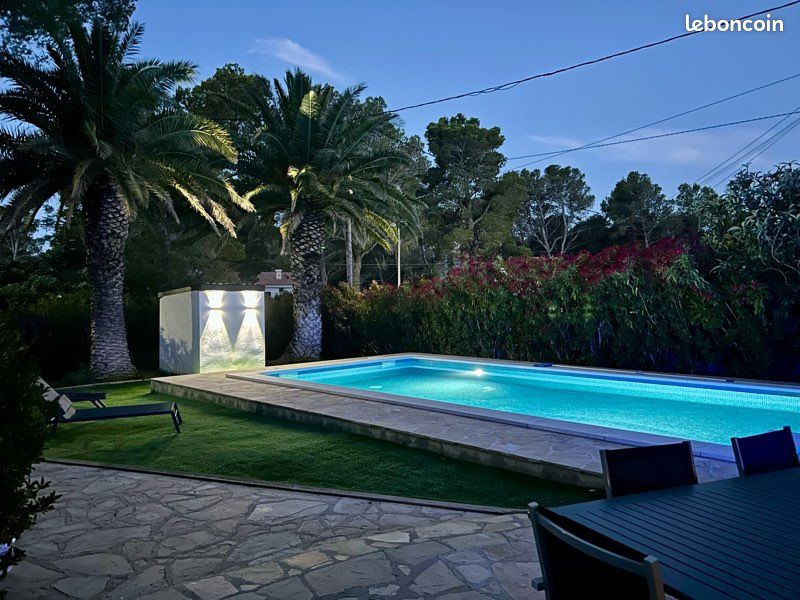 Villa piscine privée (image 2)