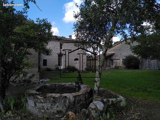 Maison 11 pièces 260 m²
