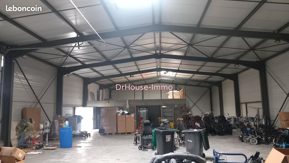 10 pièces 990 m² · à Saint-Paulien · 990 m² · 782 500 €