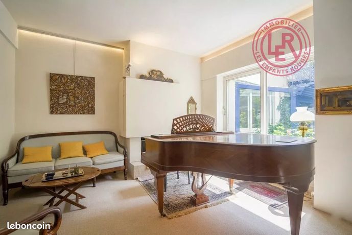Maison 5 pièces 161 m² — 3