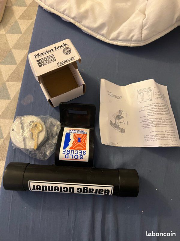 Porte Velo Sur Attelage PJB Garage Defender Master Avec Verrou, Noir Antivol Porte De Garage Basculante